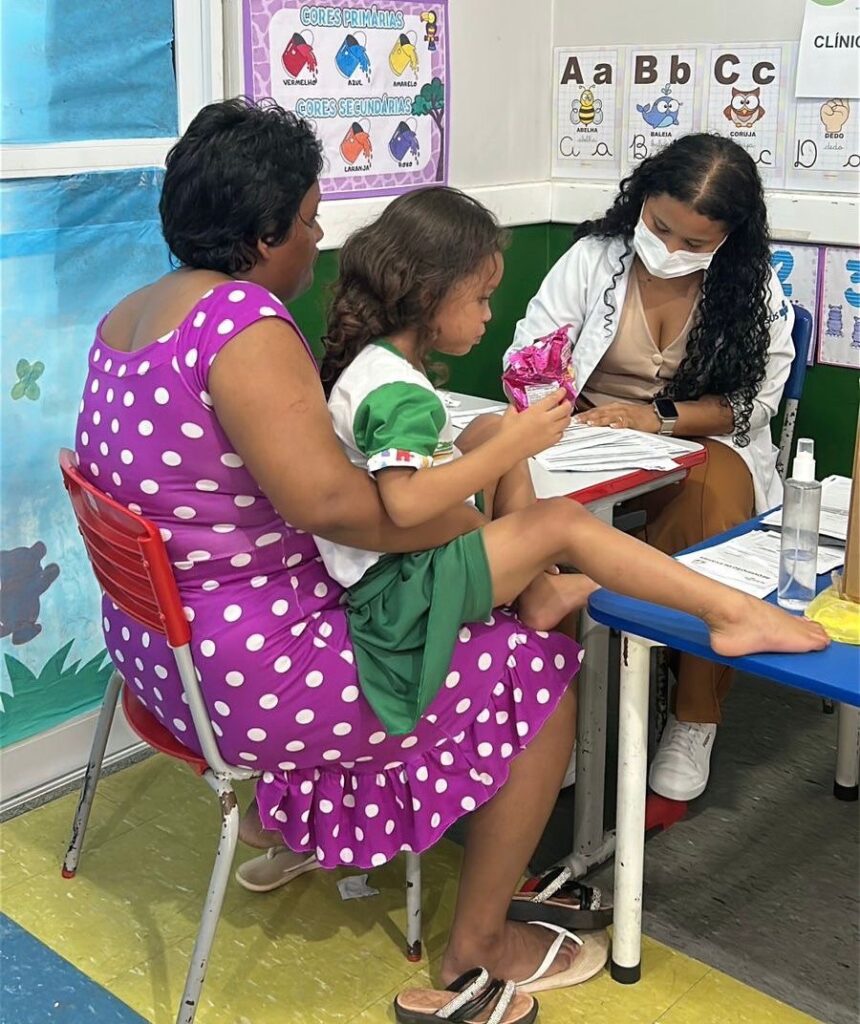 fc2ff538-e660-4562-92df-18959261c1d8-860x1024 Prefeitura leva ação de saúde e cidadania ao Habitacional Macapaba